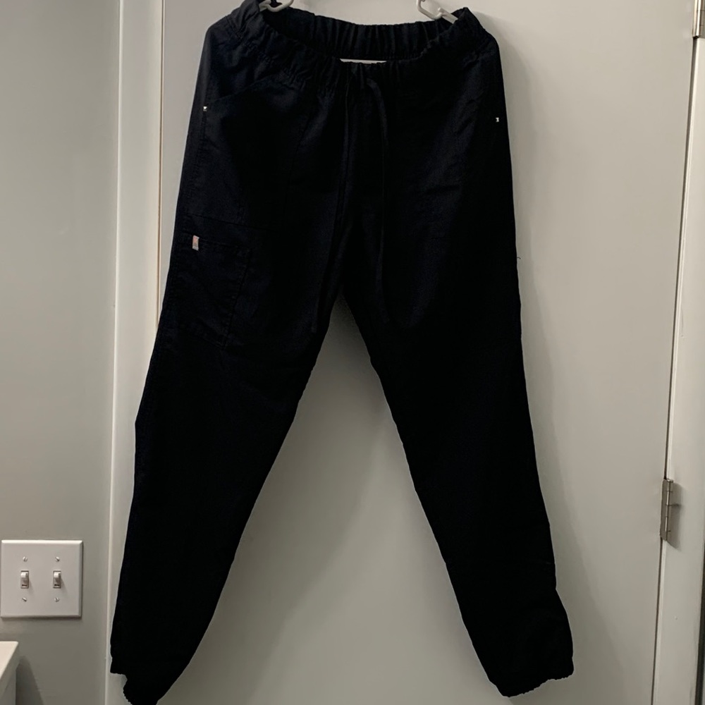 Womens Scrubstar jogger scrub pants!